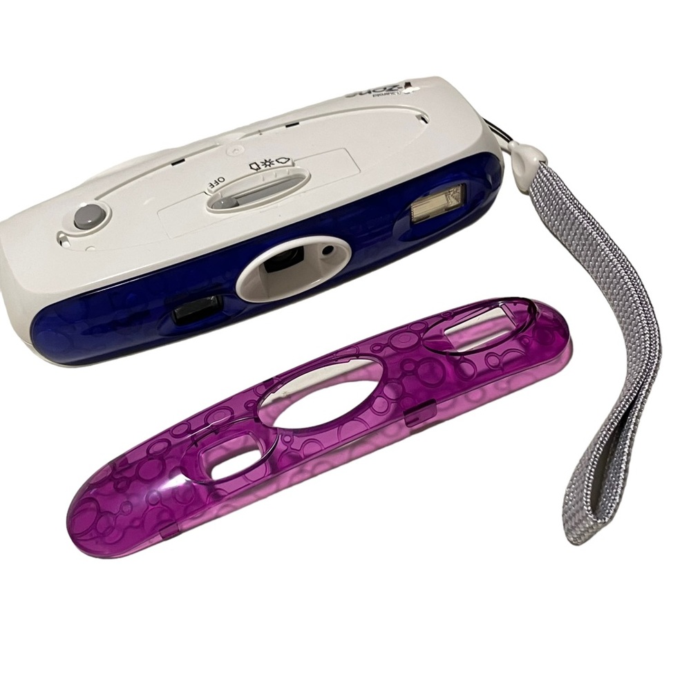 Polaroid Vintage i-Zone Instant Pocket Camera With Changeable Cover
